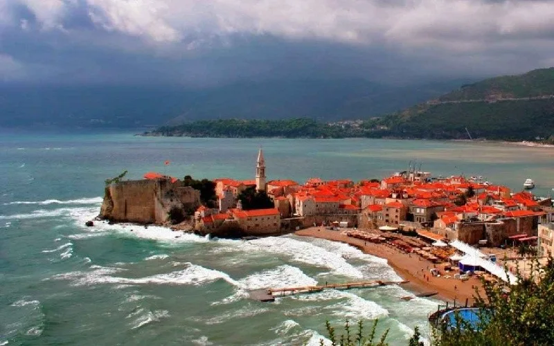 Advantages of inexpensive tours to Montenegro and independent travel 1 Отдых в Черногории