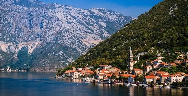 Обновленное описание всех курортов Черногории: расположение, отдых и цены 3 Герцег-Нови