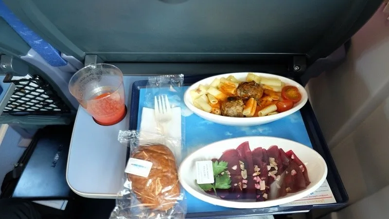 Еда в поезде