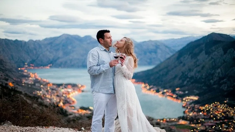 Как организовать свадьбу в Черногории: традиции страны, место проведения церемонии, цены 5 Свадебная церемония