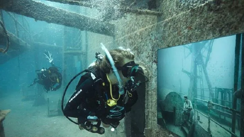 Подводная выставка в Которе