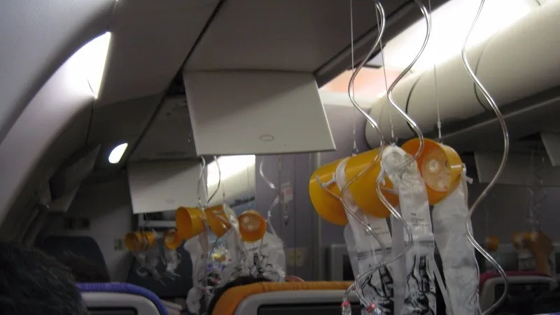 Кислородные маски в салоне